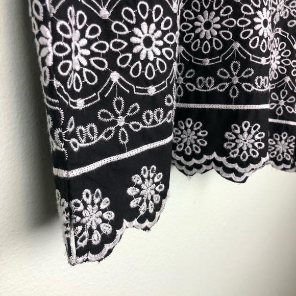 Talbots MP Off Shoulder Embroidered Eyelet Tunic - Picture 9 of 16